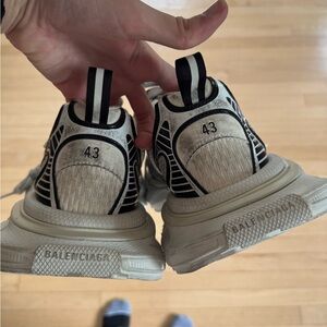 Balenciaga Men's White and Black Sneakers